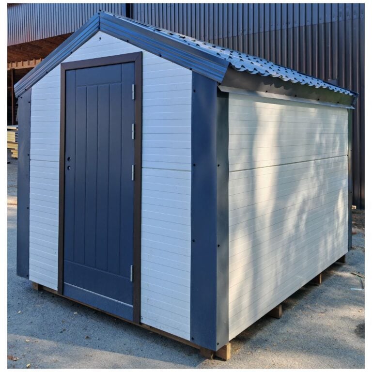Myllyn lämpöeristetty pihavarasto 7m2