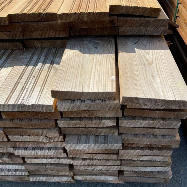 Terassilauta 28×170 mm talouslaadun painekyllästetty ruskea sileä/uritettu