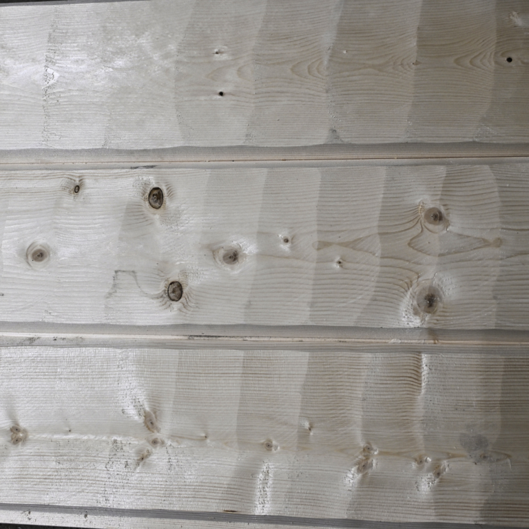 Piilutettu hirsipaneeli kuusi 28x195mm